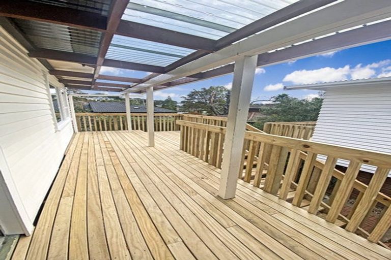 Photo of property in 448 Beach Road, Murrays Bay, Auckland, 0630