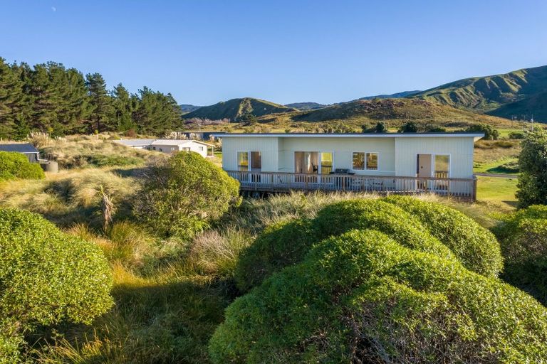 Photo of property in 13 Nunu Drive, Flat Point, Masterton, 5883