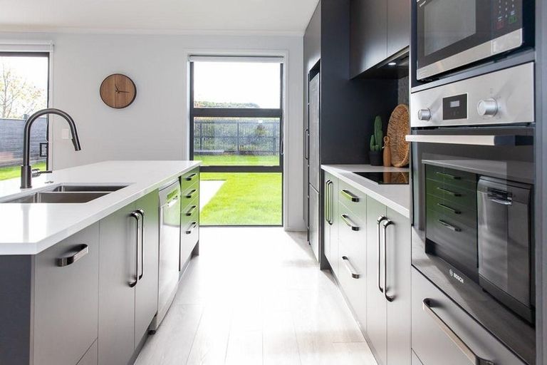 Photo of property in 12 Barrance Avenue, Rototuna North, 3210