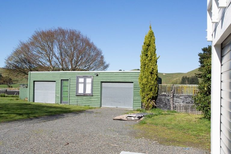 Photo of property in 66 Hamilton Road, Dannevirke, 4976
