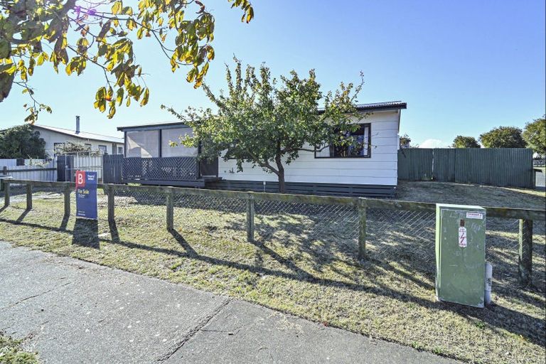 Photo of property in 2 Tarbet Street, Flaxmere, Hastings, 4120
