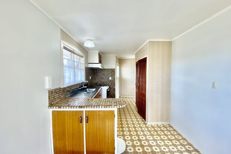 Photo of property in 45 Heyford Close, Mangere, Auckland, 2022