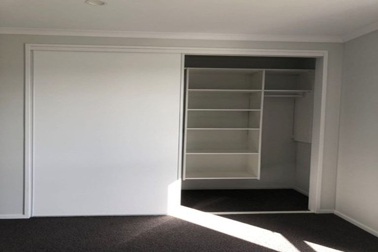 Photo of property in 8 Te Rito Road, Hobsonville, Auckland, 0616