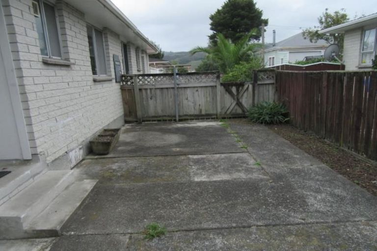 Photo of property in 728f4- Fergusson Drive, Elderslea, Upper Hutt, 5018