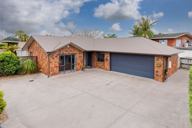 Photo of property in 7 Kimshee Way, Tuakau, 2121