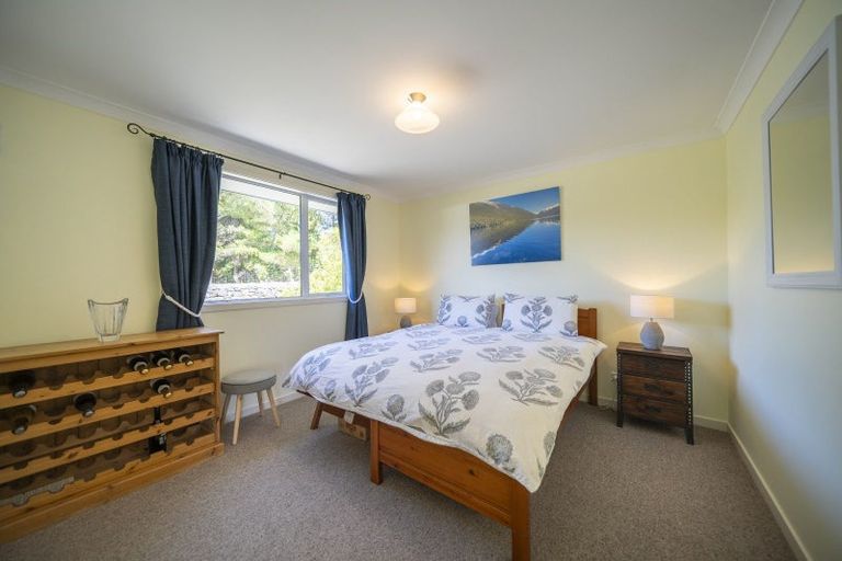 Photo of property in 1059 Hillside Manapouri Road, Manapouri, Te Anau, 9679