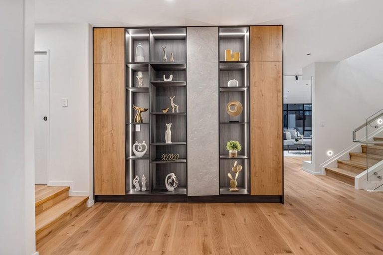 Photo of property in 9 Michael Richard Place, East Tamaki Heights, Auckland, 2016