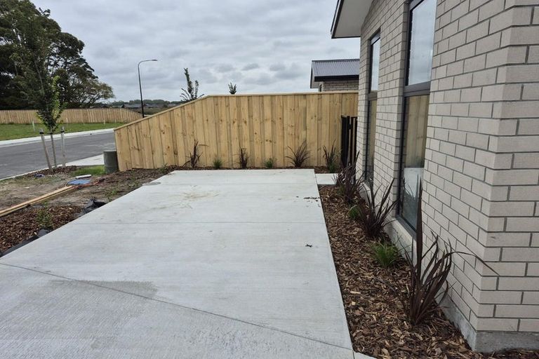 Photo of property in 21 Derbridge Street, Woodend, 7610