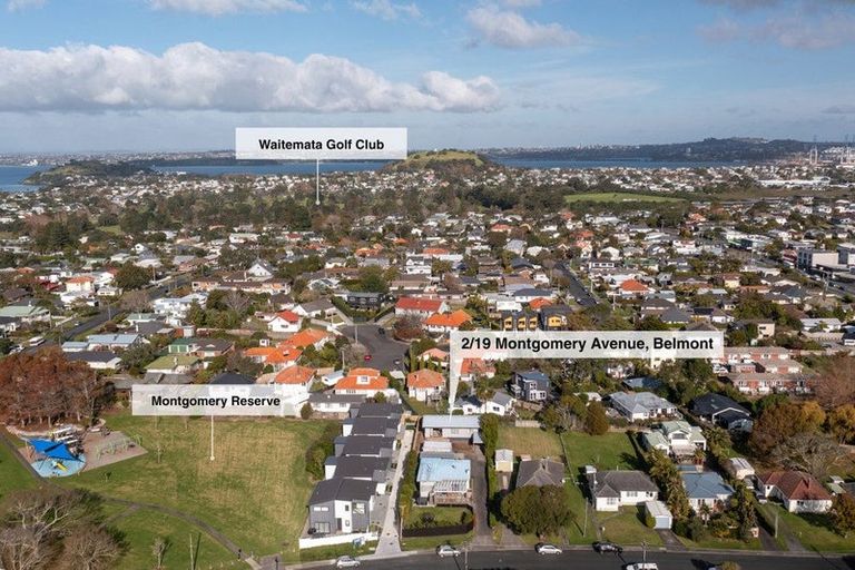 Photo of property in 1/19 Montgomery Avenue, Belmont, Auckland, 0622