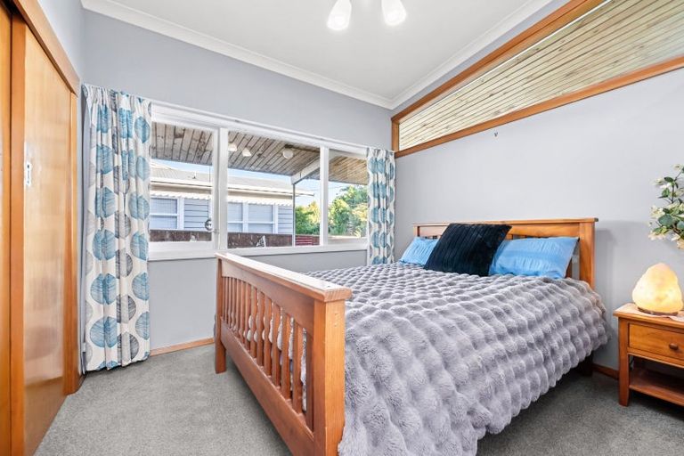 Photo of property in 9 Highbury Drive, Levin, 5510