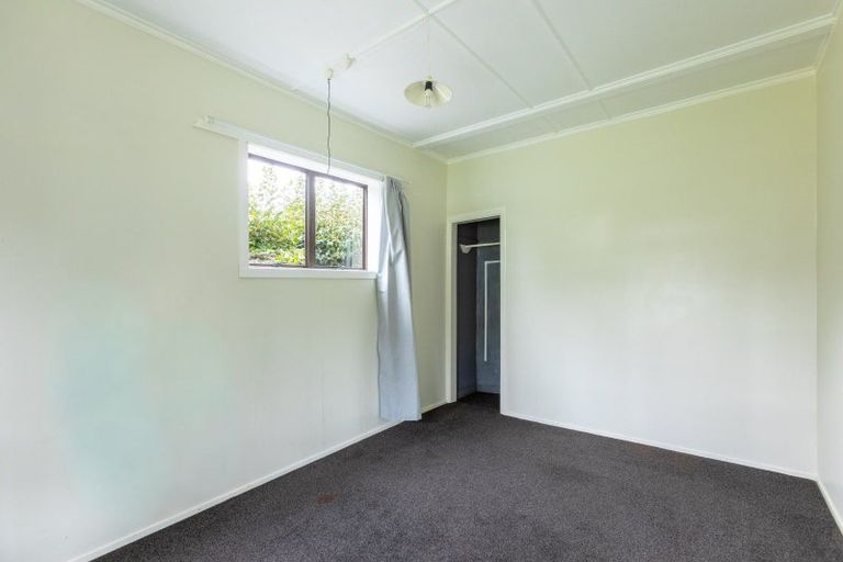Photo of property in 12 Ormond Street, Woodville, 4920