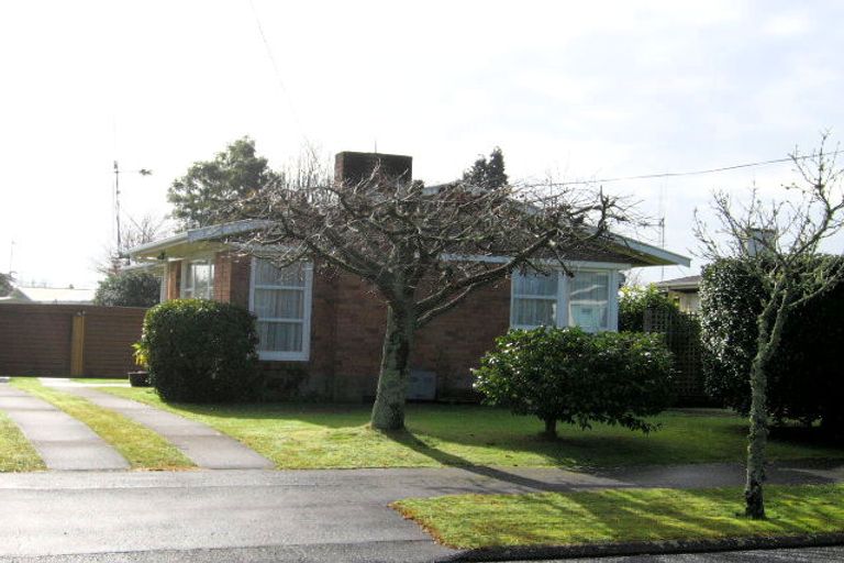 Photo of property in 6 Oban Avenue, Glenview, Hamilton, 3206