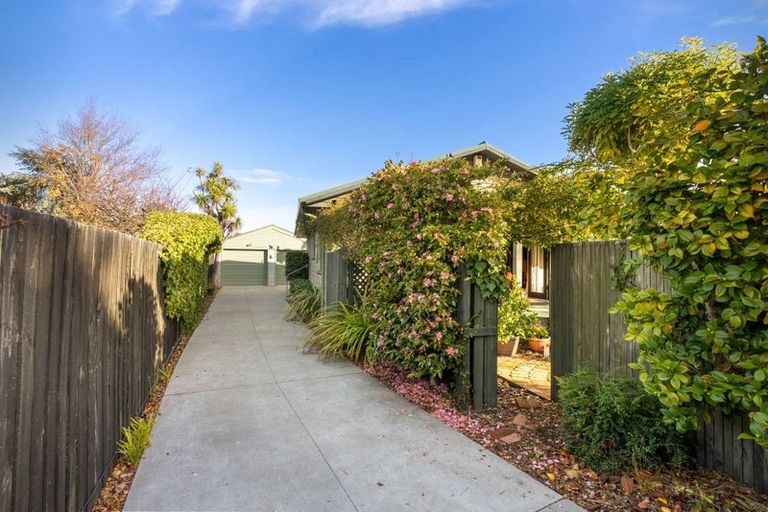 Photo of property in 17 Ingrid Street, Parklands, Christchurch, 8083