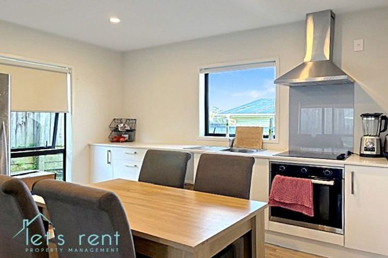 Photo of property in 3 Capella Place, Manurewa, Auckland, 2102