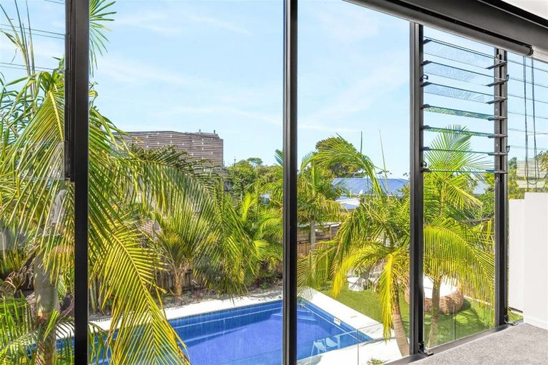 Photo of property in 4 Halyard Place, Te Atatu Peninsula, Auckland, 0610