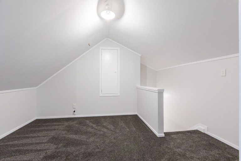 Photo of property in 1 Bibby Lane, Waipawa, 4210