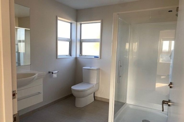 Photo of property in 28 Hakatere Road, Pegasus, 7612