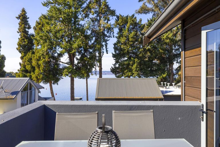 Photo of property in 1/874 Acacia Bay Road, Acacia Bay, Taupo, 3330