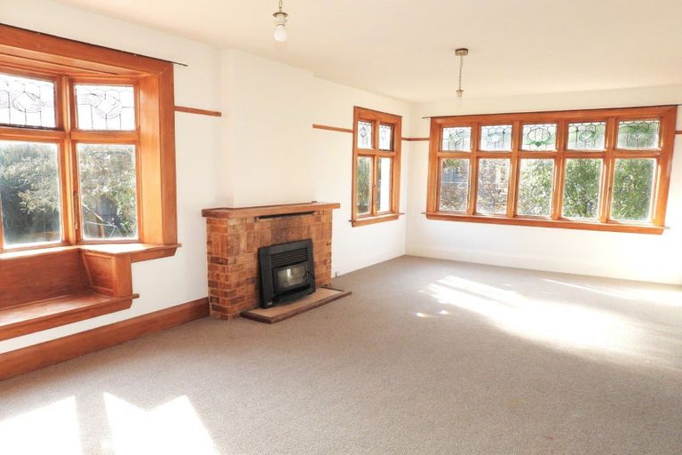 Photo of property in 35 Wharfe Street, South Hill, Oamaru, 9400