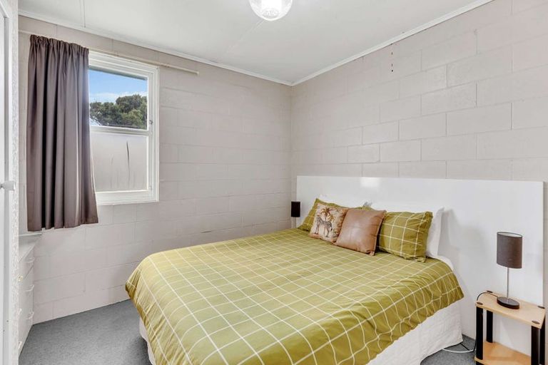 Photo of property in 169 Seabury Avenue, Foxton Beach, Foxton, 4815