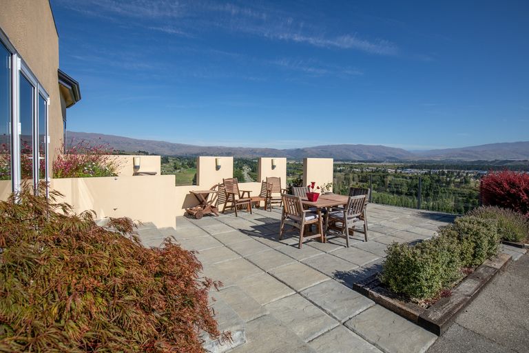Photo of property in 7 Hawkdun Place, Bridge Hill, Alexandra, 9320