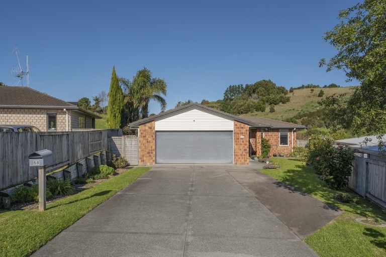 Photo of property in 68 Falcon Drive, Welcome Bay, Tauranga, 3112