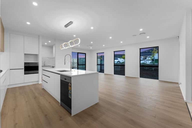 Photo of property in 1 Bathurst Crescent, Pokeno, 2402