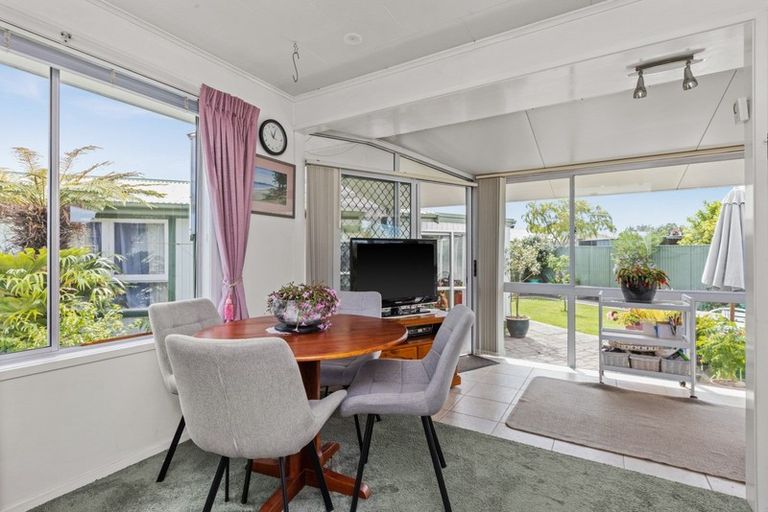 Photo of property in 3 Arney Street, Tamatea, Napier, 4112