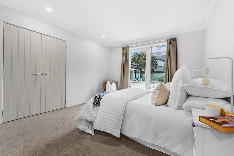 Photo of property in 66 Shelter Drive, Greenhithe, Auckland, 0632
