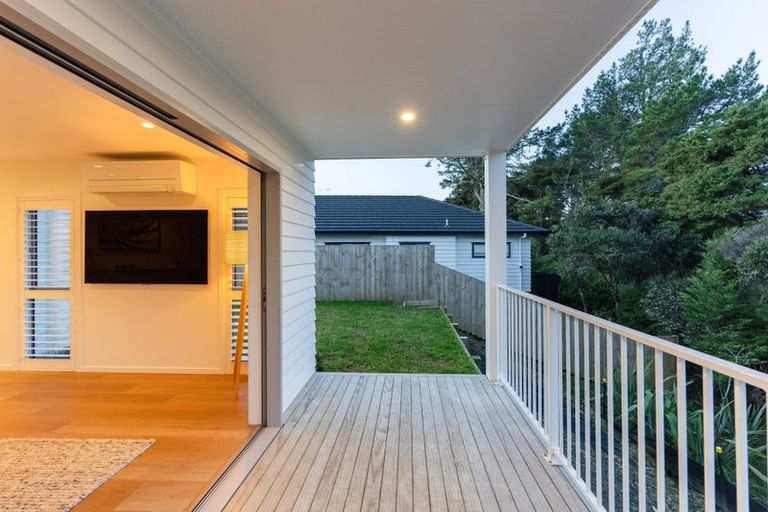 Photo of property in 69 Glenvar Ridge Road, Long Bay, Auckland, 0630