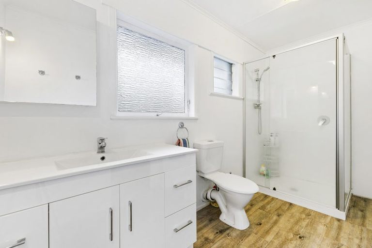 Photo of property in 76 Popes Road, Takanini, 2105