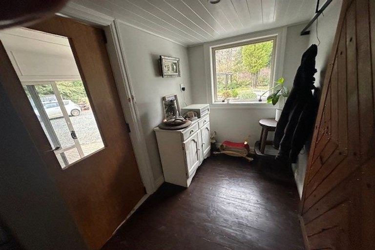 Photo of property in 355 Sinclair Road, Te Anau, 9679