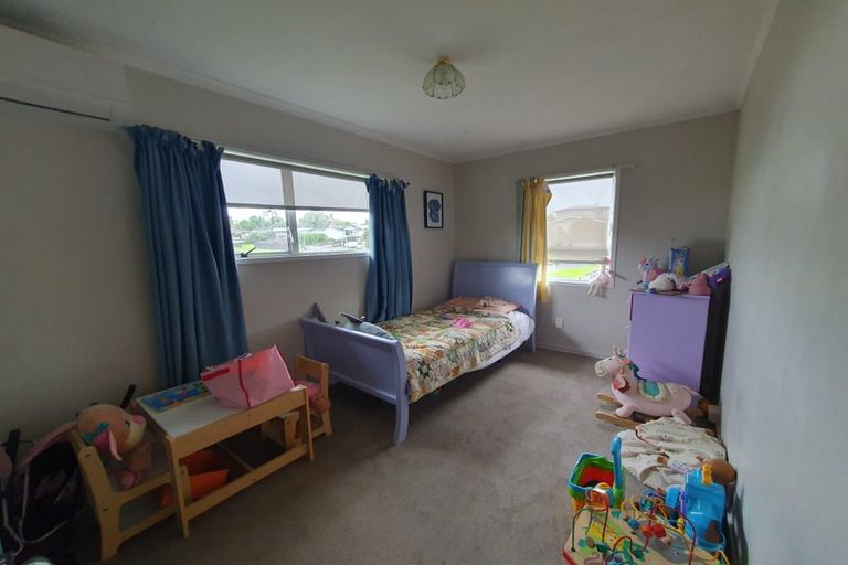 Photo of property in 1/24 Glynnbrooke Street, Te Atatu South, Auckland, 0610