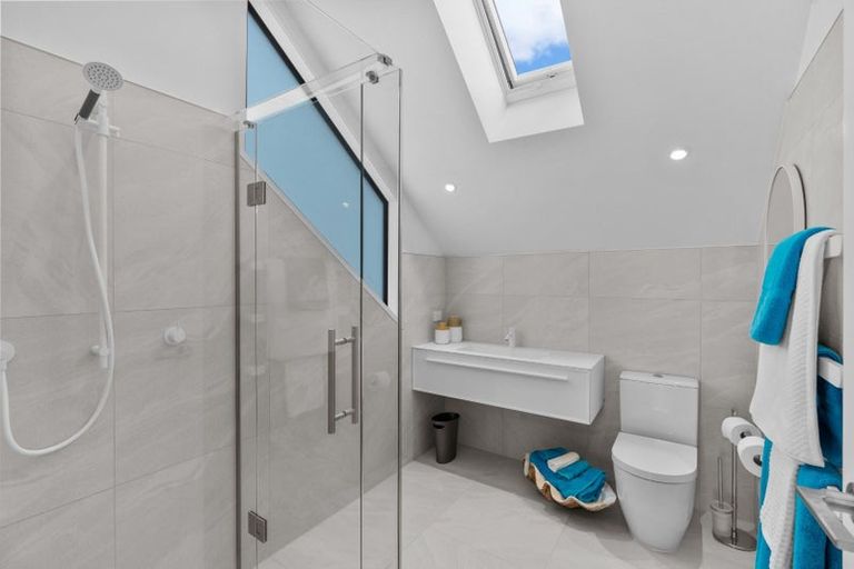 Photo of property in 14b Alfred Street, Northcote Point, Auckland, 0627