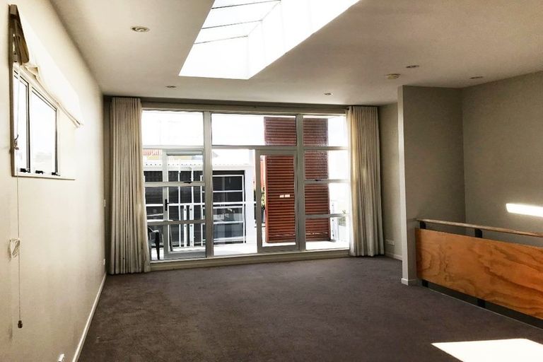 Photo of property in 306u4 Evans Bay Parade, Hataitai, Wellington, 6021