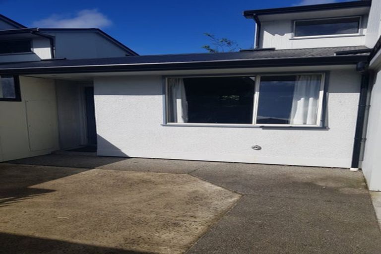 Photo of property in 2/107a Ferguson Street, West End, Palmerston North, 4412