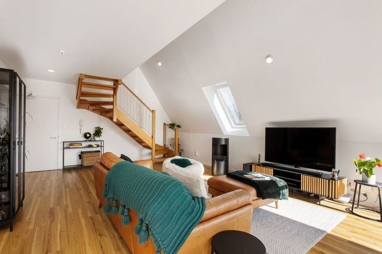 Photo of property in 22/15 Peterborough Street, Christchurch Central, Christchurch, 8013