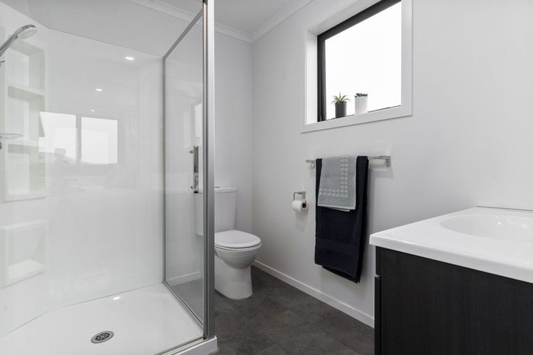 Photo of property in 1 Milford Place, Chartwell, Hamilton, 3210