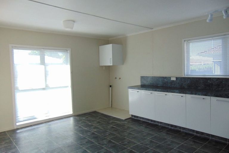 Photo of property in 53 Flanders Avenue, Onekawa, Napier, 4110