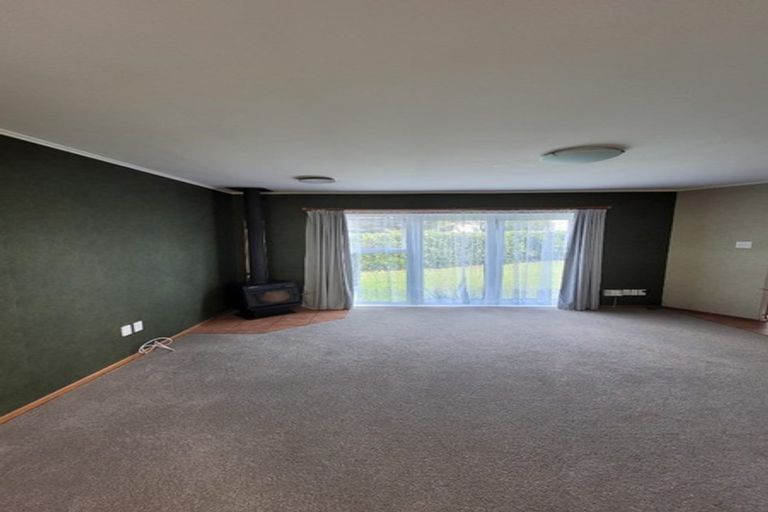Photo of property in 79 Lauderdale Road, Birkdale, Auckland, 0626