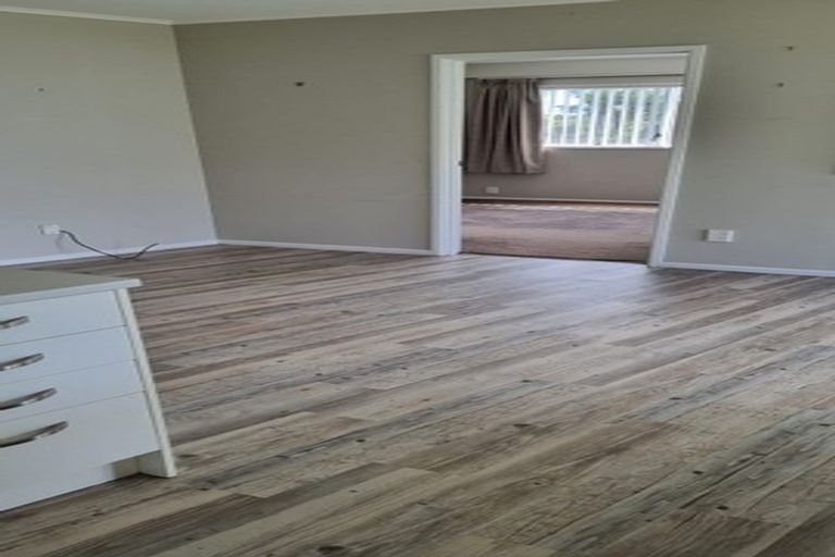 Photo of property in 88 Marellen Drive, Red Beach, 0932