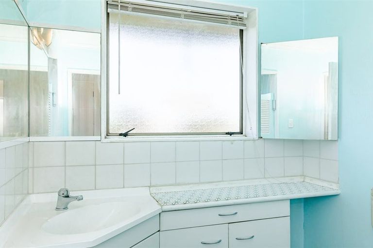 Photo of property in 111 Brougham Street, Westport, 7825