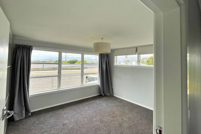 Photo of property in 15 Gray Avenue, Paraparaumu Beach, Paraparaumu, 5032
