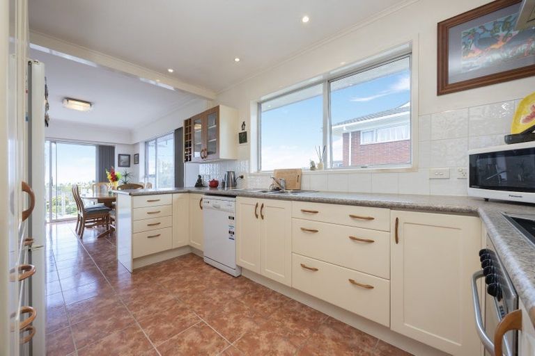 Photo of property in 174 Royal Road, Massey, Auckland, 0614