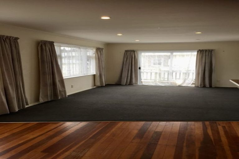 Photo of property in 42 Montgomery Street, Stokes Valley, Lower Hutt, 5019