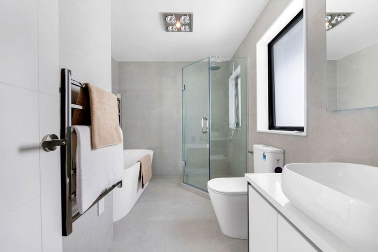 Photo of property in 46 Adamson Road, Flat Bush, Auckland, 2019