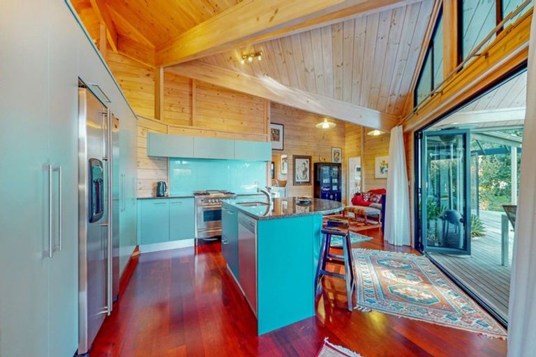 Photo of property in 79 Tangiteroria Lane, Pauanui, Hikuai, 3579