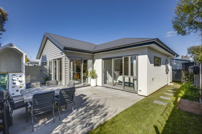 Photo of property in 1/105 Riverslea Road North, Parkvale, Hastings, 4122