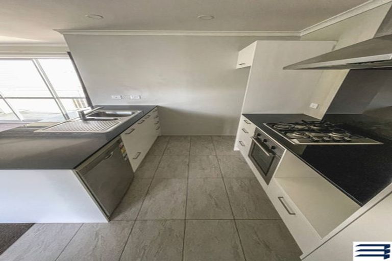 Photo of property in 60 Joseph Street, Flat Bush, Auckland, 2019