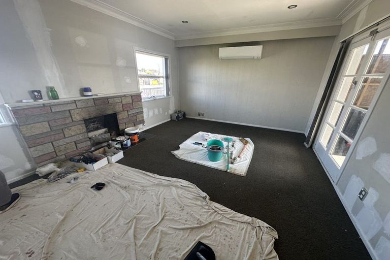 Photo of property in 10 Atkinson Avenue, Papatoetoe, Auckland, 2025